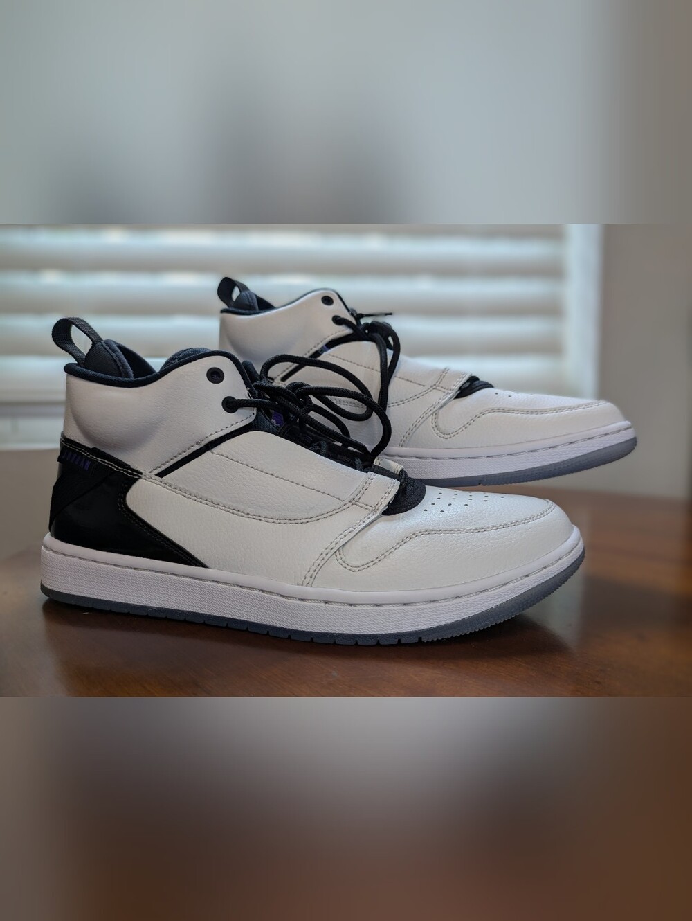 Air Jordan Fadeaway White Concord Mid Sneaker 8.5